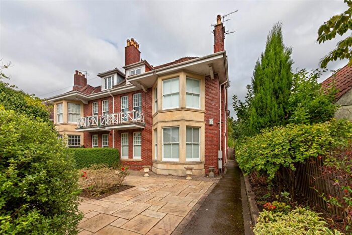 2 Bedroom Apartment For Sale In Downs Park West | Westbury Park, BS6