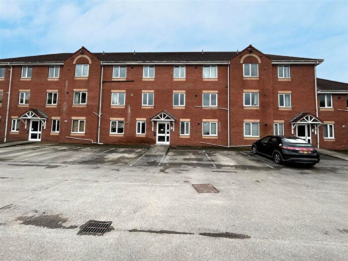 2 Bedroom Flat To Rent In Harlequin Heights, Selby, YO8