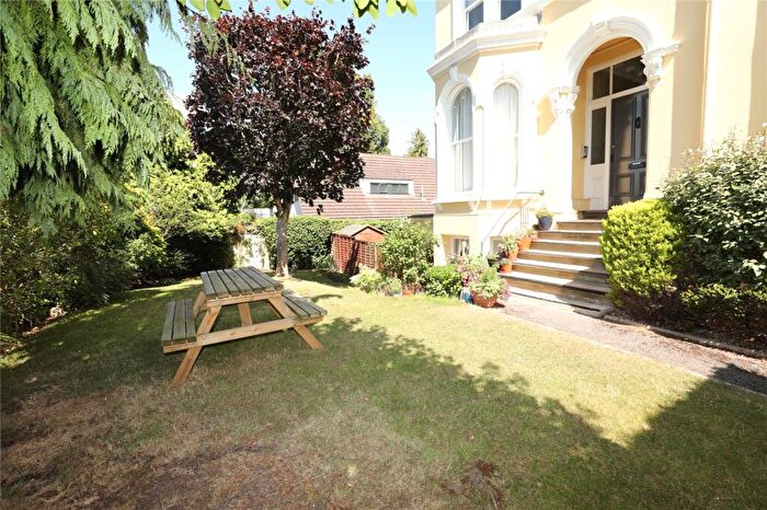 1 Bedroom Apartment For Sale In Shurdington Road, Cheltenham, Gloucestershire, GL53