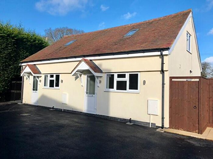 1 Bedroom Bungalow To Rent In Windmill Lane, Balsall Common, Coventry, CV7