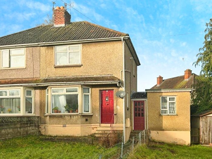 2 Bedroom Semi Detached House To Rent In Burnham Drive, Kingswood, Bristol, BS15