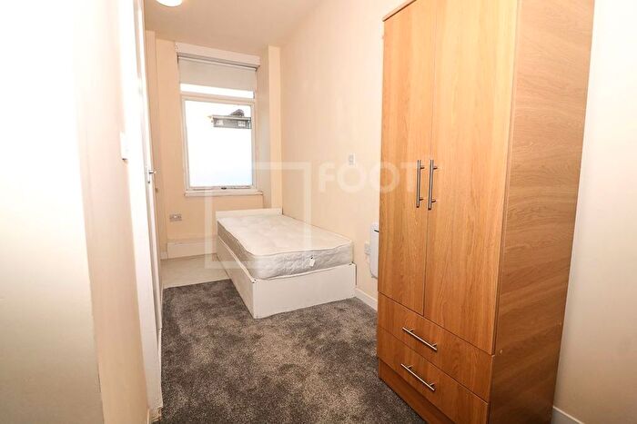 Studio To Rent In Sunbridge Halls, Sunbridge Road, BD1