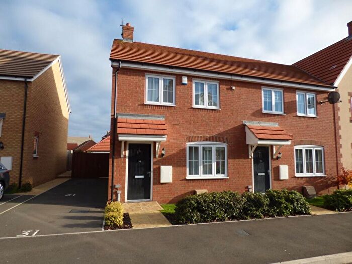 3 Bedroom End Of Terrace House To Rent In Culverhouse Road, Swindon, SN1