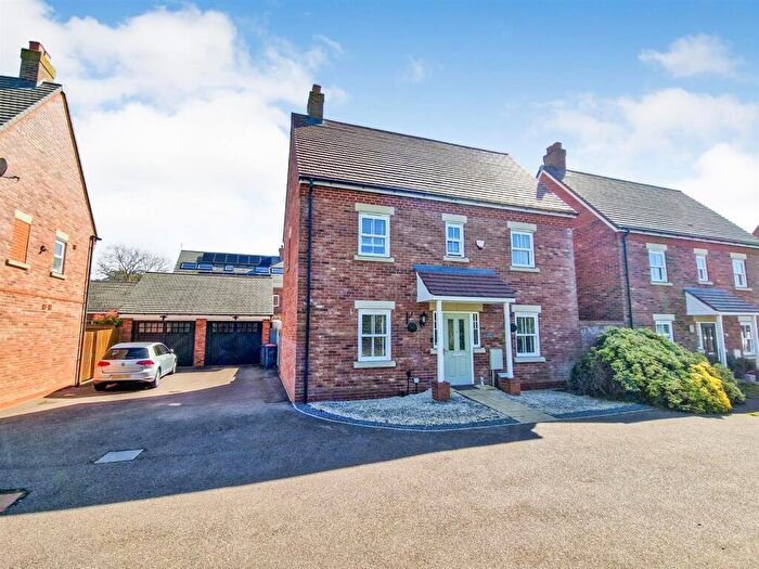 3 Bedroom Detached House For Sale In Manley Way, Kempston, Bedford, MK42