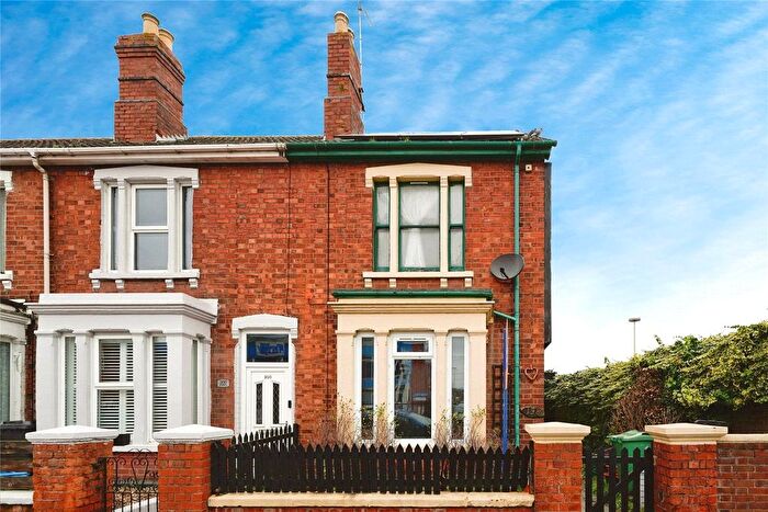 2 Bedroom End Terrace House For Sale In Bristol Road, Gloucester, Gloucestershire, GL1