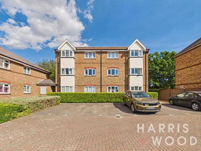 2 Bedroom Apartment For Sale In Hallcroft Chase, Highwoods, Colchester, Essex, CO4