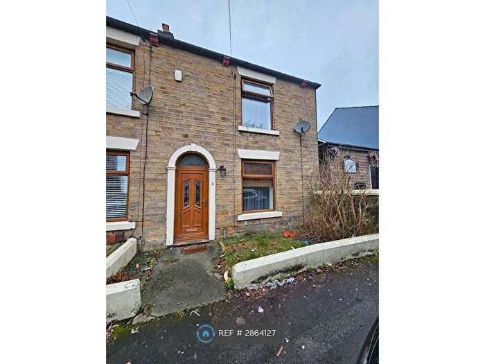 2 Bedroom Semi Detached House To Rent In Harvey Street, Bolton, BL1