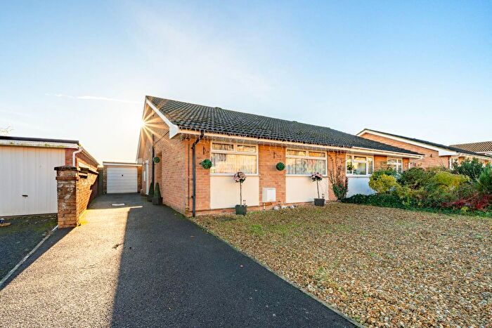 2 Bedroom Semi-detached Bungalow For Sale In Ashbury Drive, Milton Hillside, BS22