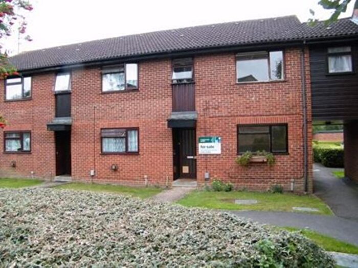 1 Bedroom End Of Terrace House To Rent In Wellesley Close, Ash Vale, GU12