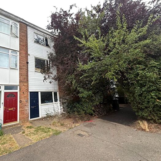 6 Bedroom Terraced House For Sale In Pittmans Field, Harlow, CM20