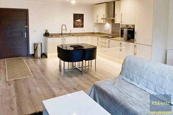 1 Bedroom Flat To Rent In Victoria Central, Southend-On-Sea, SS2