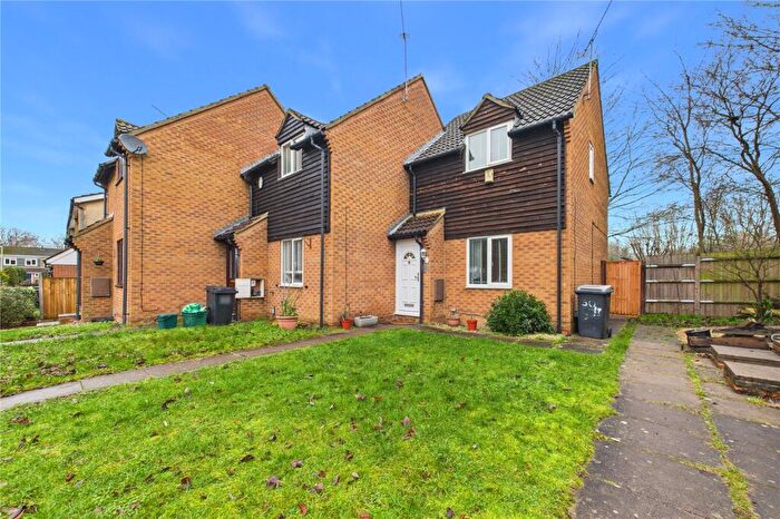 2 Bedroom End Of Terrace House To Rent In Myton Walk, Theale, Reading, Berkshire, RG7
