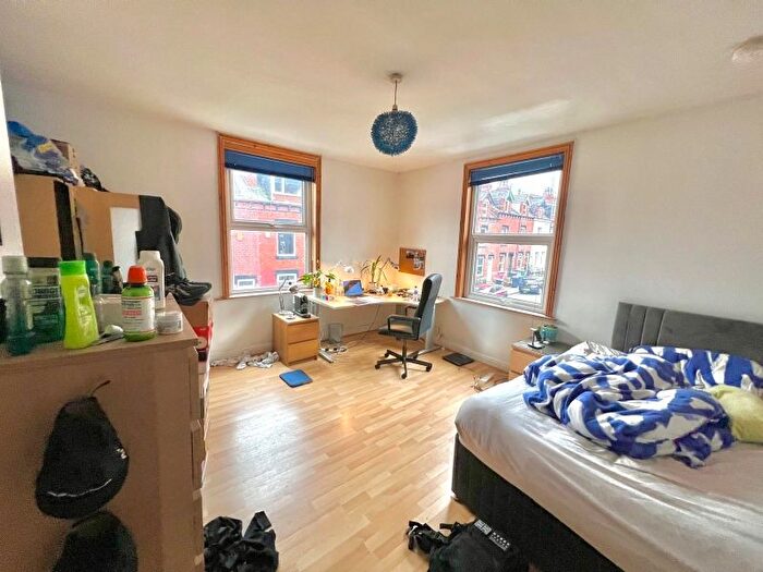 3 Bedroom Terraced House To Rent In Beamsley Place, Hyde Park, Leeds, LS6