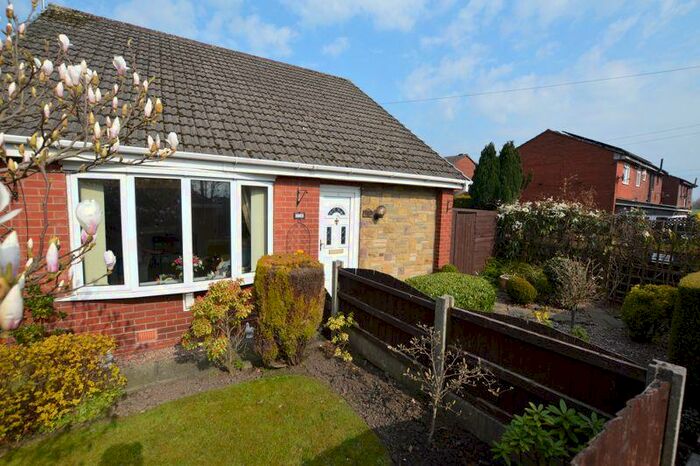 2 Bedroom Detached Bungalow For Sale In Green Lane, Heywood, OL10