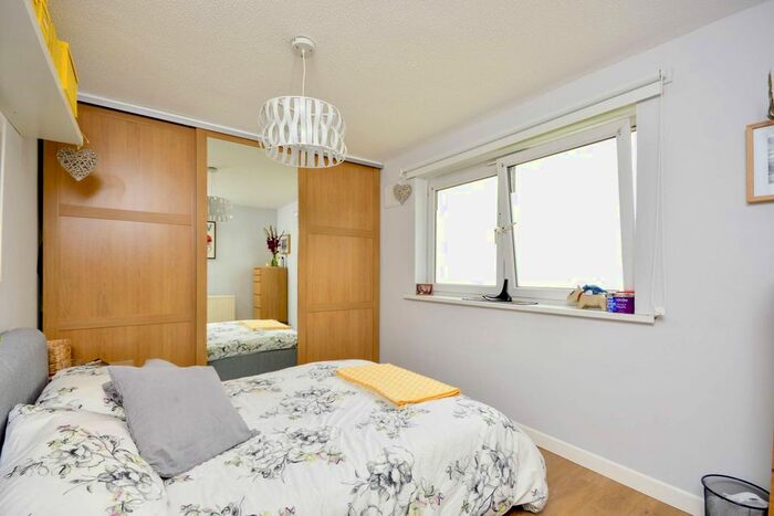 1 Bedroom Flat To Rent In Charlton Church Lane, Charlton, London, SE7