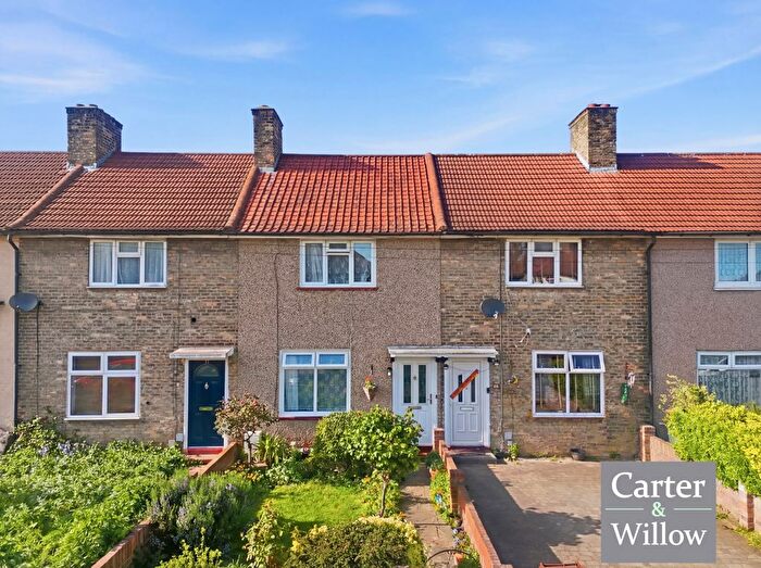 2 Bedroom Terraced House For Sale In Valence Circus, Dagenham, RM8