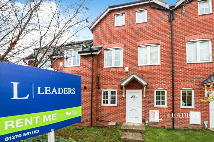 3 Bedroom House To Rent In Pyms Lane, Crewe, Cheshire, CW1