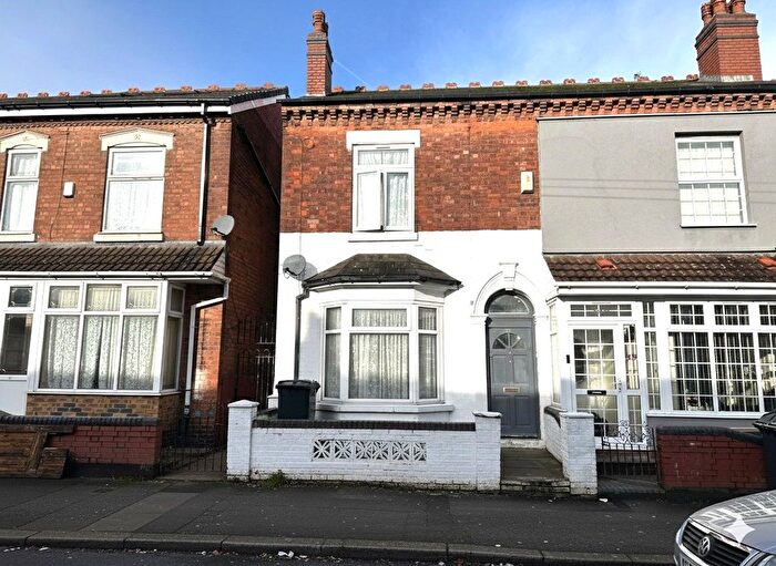 3 Bedroom Terraced House For Sale In Bowyer Road, Birmingham, West Midlands, B8
