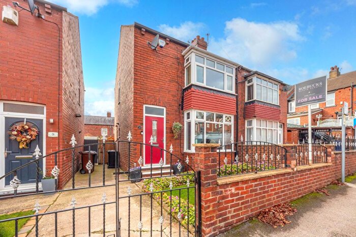 2 Bedroom Semi-Detached House For Sale In Winter Terrace, Pogmoor, Barnsley, S75