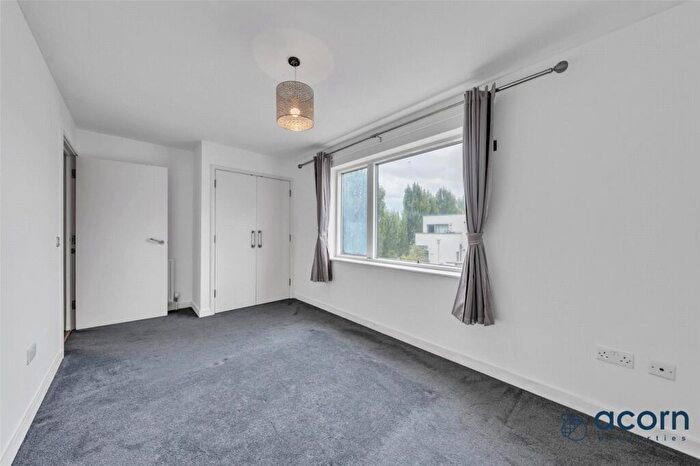 1 Bedroom Apartment For Sale In Airco Close, London, NW9