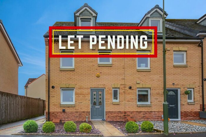 3 Bedroom Town House To Rent In Russell Way, Wester Inch Village, Bathgate, EH48