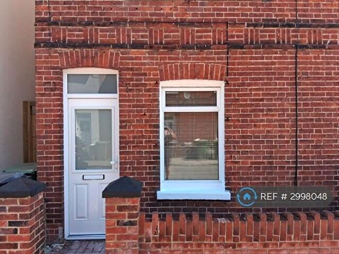 2 Bedroom End Of Terrace House To Rent In Sydney Road, Eastbourne, BN22