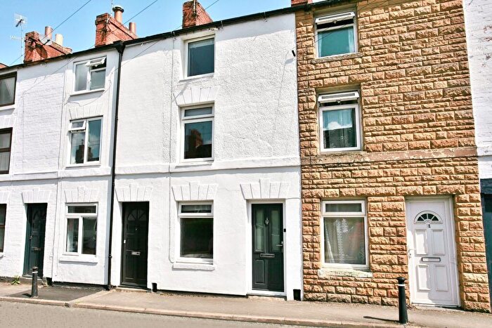 3 Bedroom Terraced House To Rent In Bear Garden Road, Banbury, Oxon, OX16