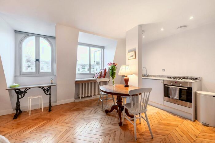 Studio For Sale In Holland Park, Holland Park, London, W11