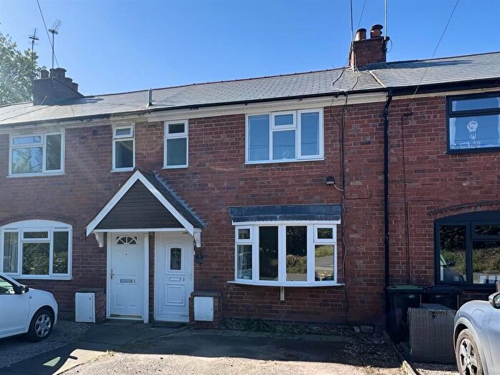 3 Bedroom Terraced House For Sale In Yew Tree Avenue, Belbroughton, Stourbridge, DY9