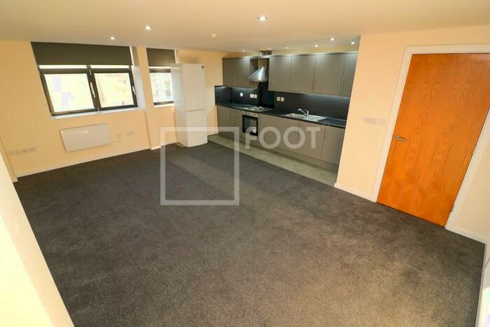 2 Bedroom Apartment To Rent In Landmark House, City Centre, BD1
