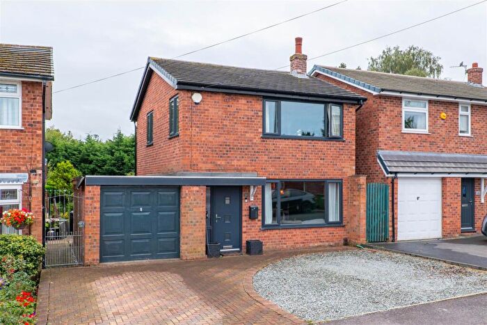 3 Bedroom Detached House For Sale In The Grove, Chorley, PR7