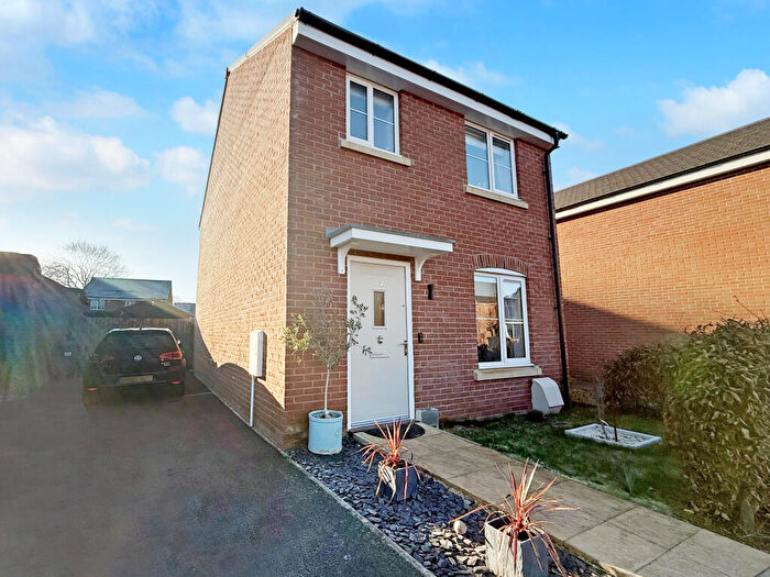 3 Bedroom Detached House For Sale In Ballingers, Shrivenham, Swindon, SN6