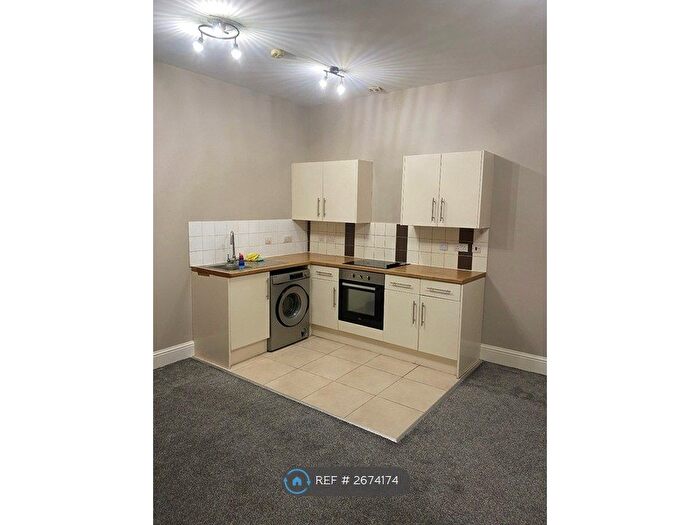 1 Bedroom Flat To Rent In Victoria Crescent, Eccles, Manchester, M30