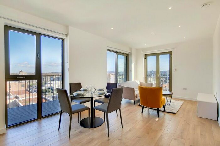 1 Bedroom Flat To Rent In Atlantis Avenue, London, E16