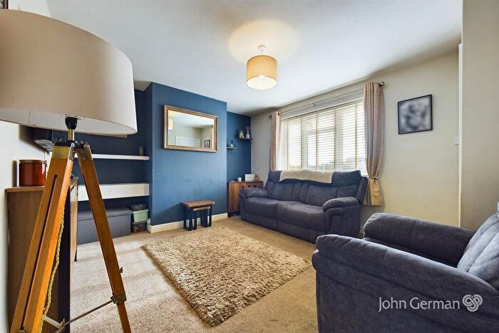 2 Bedroom Semi-Detached House For Sale In Smithfield Road, Uttoxeter, ST14