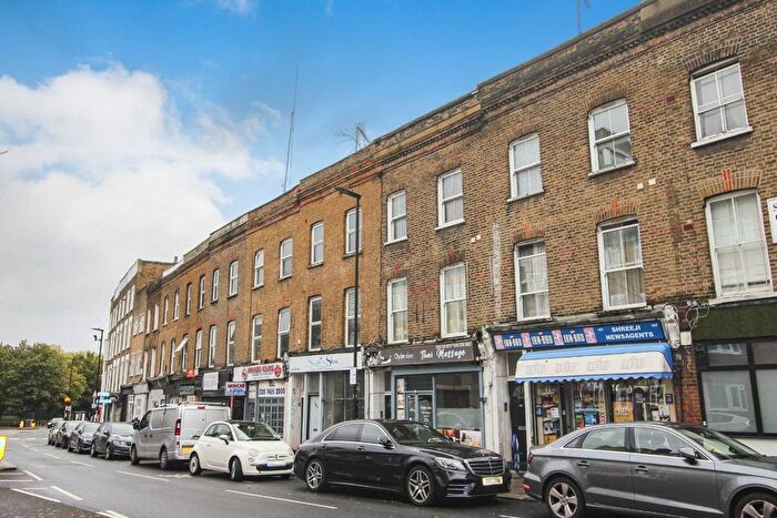 4 Bedroom Flat To Rent In Malden Road, London, NW5