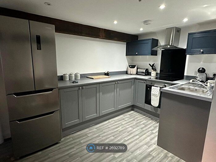 2 Bedroom Flat To Rent In Barnby Dun, Doncaster, DN3