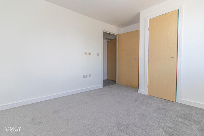 2 Bedroom Apartment To Rent In Overstone Court, Dumballs Road, Cardiff, CF10