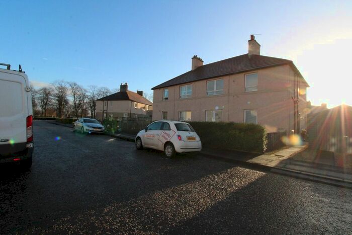 2 Bedroom Flat To Rent In Orchard Street, Grangemouth FK3