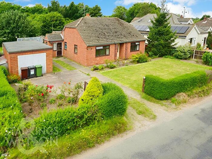 3 Bedroom Detached Bungalow For Sale In Heath Road, Hickling, Norwich, NR12