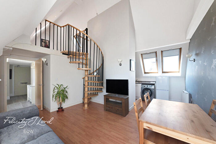 2 Bedroom Apartment For Sale In Gladstone Place, London, E3