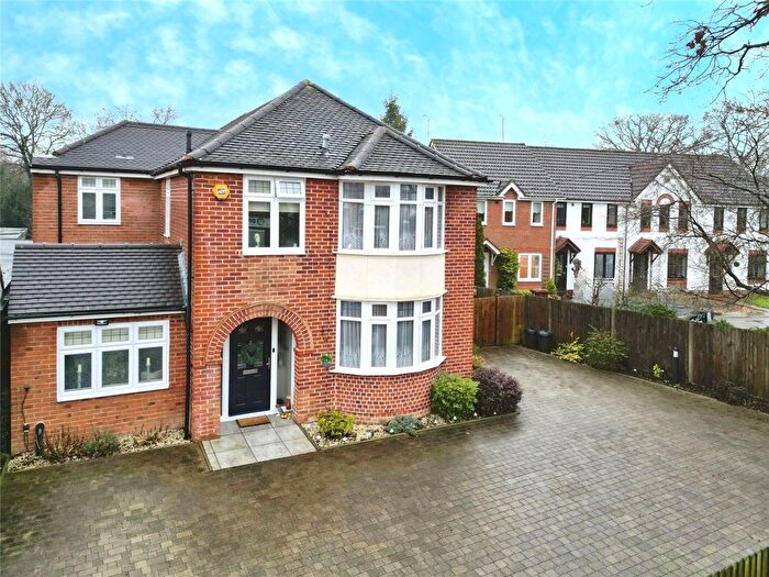4 Bedroom Detached House For Sale In Yorktown Road, College Town, Sandhurst, Berkshire, GU47