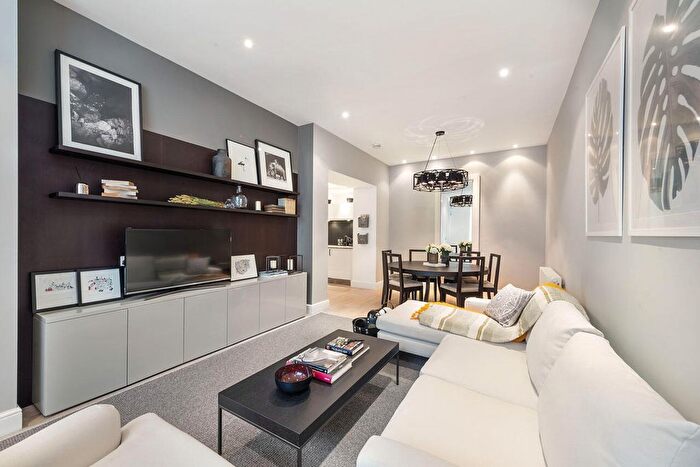 4 Bedroom Terraced House To Rent In Pavilion Road, London, SW1X