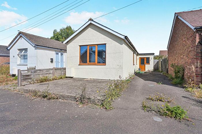 2 Bedroom Detached Bungalow For Sale In Highfield Road, March, PE15