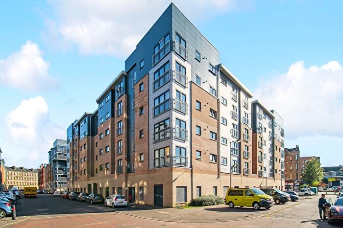 2 Bedroom Apartment To Rent In Barrland Street, Flat /, Pollokshields, Glasgow, G41