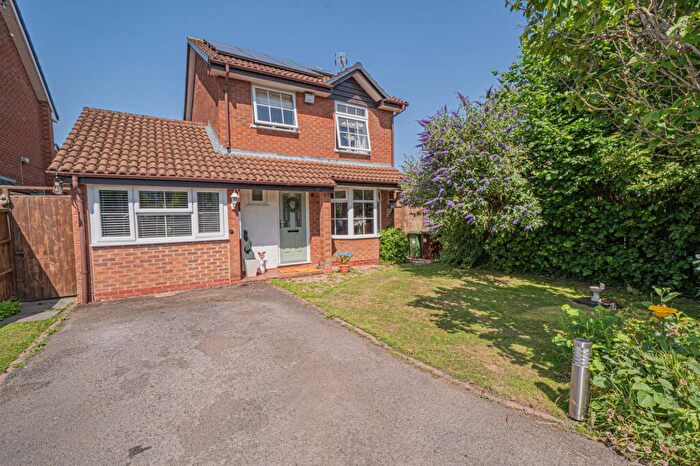 4 Bedroom Detached House For Sale In James Dawson Drive, Millisons Wood, CV5