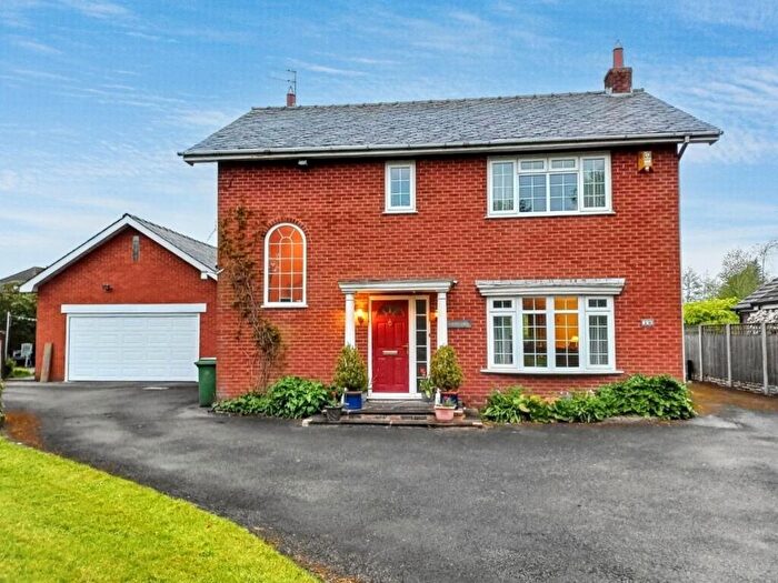 4 Bedroom Detached House For Sale In Garstang Road, Preston, PR3