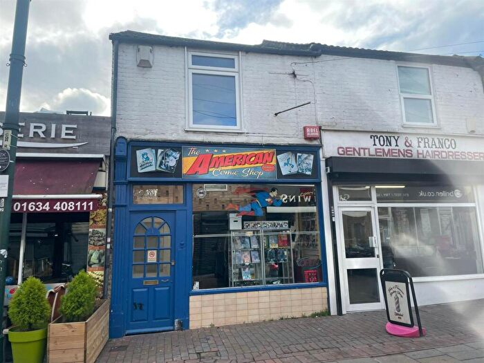 1 Bedroom Flat To Rent In Church Street, Chatham, ME4