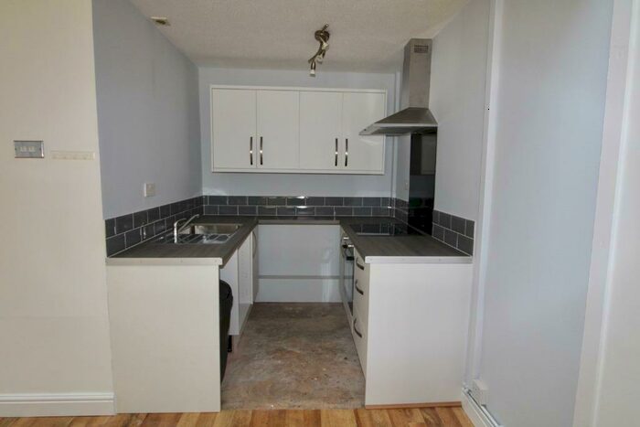1 Bedroom End Of Terrace House For Sale In Linacre Close, Watermeadow, NN3