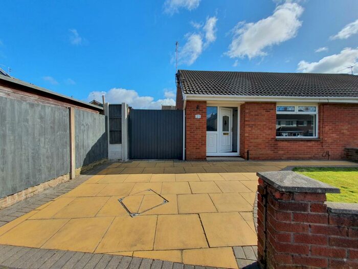 2 Bedroom Bungalow To Rent In Jedburgh Drive, Kirkby, L33